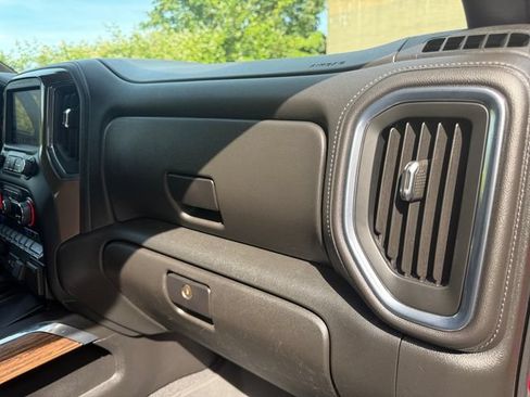 Used 2020 Chevrolet Silverado 1500 High Country w/ Safety Package II AWD/4WD image 24