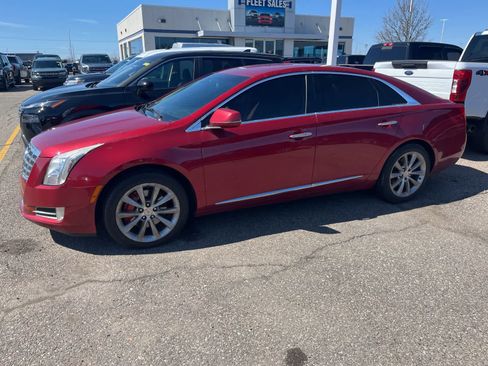 Used 2013 Cadillac XTS Luxury w/ Driver Awareness Package image 5
