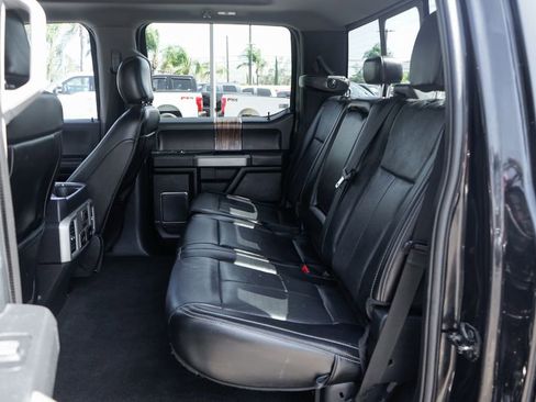 Used 2019 Ford F150 Lariat w/ Equipment Group 502A Luxury AWD/4WD image 37
