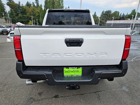 New 2025 Toyota Tacoma SR image 4