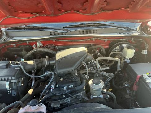 Used 2016 Toyota Tacoma SR RWD image 25