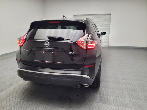 Used 2018 Nissan Murano SV FWD image 7