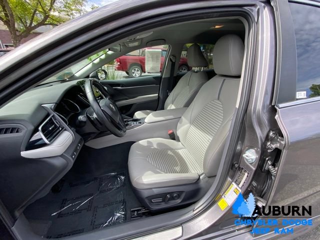Used 2023 Toyota Camry SE FWD image 25