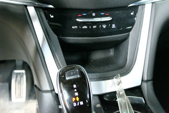 Used 2021 Cadillac XT5 Premium Luxury AWD/4WD image 22