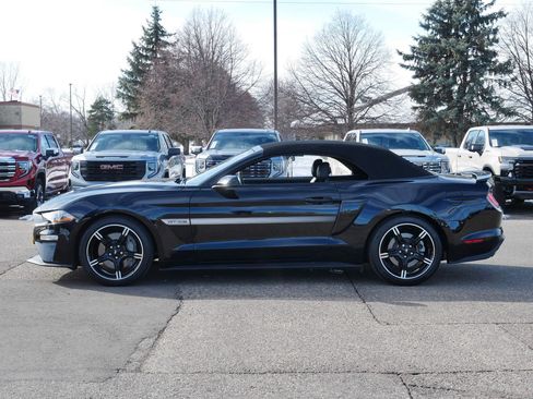 Used 2019 Ford Mustang GT Premium w/ Equipment Group 401A image 4