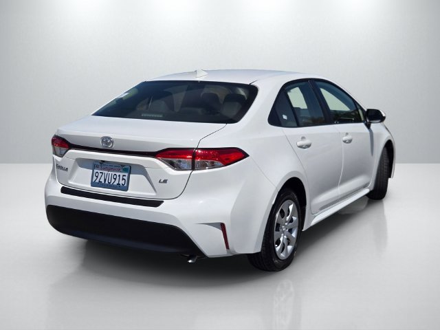 Used 2026 Toyota Corolla LE FWD image 4
