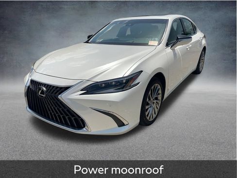 Used 2025 Lexus ES 300h Ultra Luxury FWD image 4