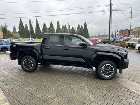 New 2026 Toyota Tacoma TRD Sport AWD/4WD image 6