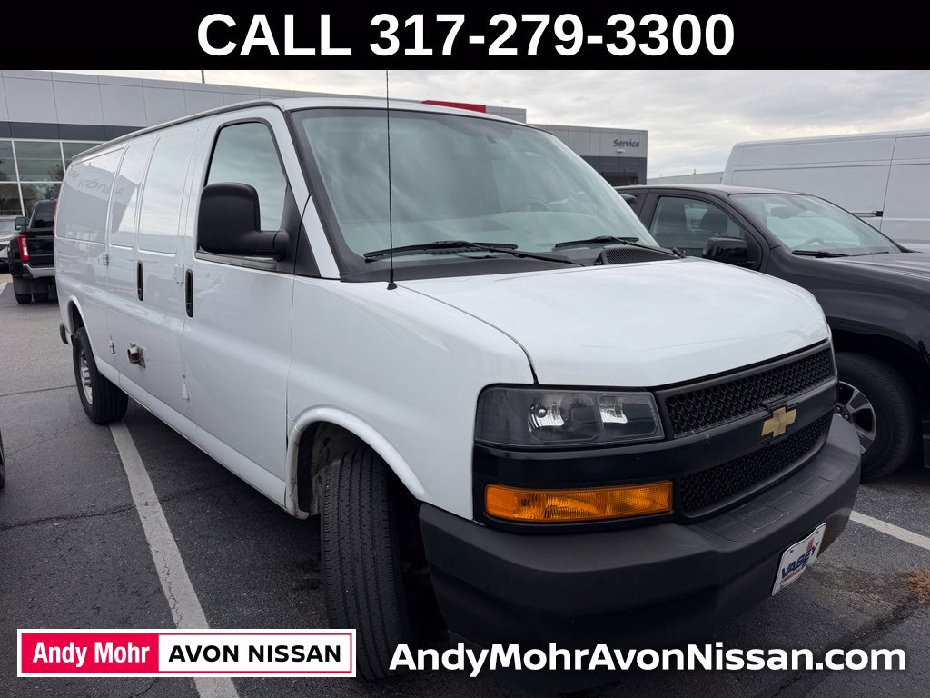 Used 2023 Chevrolet Express 3500 Extended RWD image 1