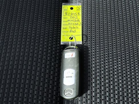 Used 2013 MAZDA MAZDA3 i Touring image 56