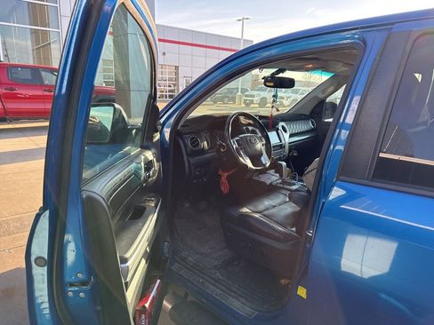Used 2016 Toyota Tundra Platinum image 10