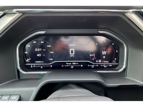 Used 2025 GMC Sierra 3500 Denali w/ Denali Reserve Package image 14