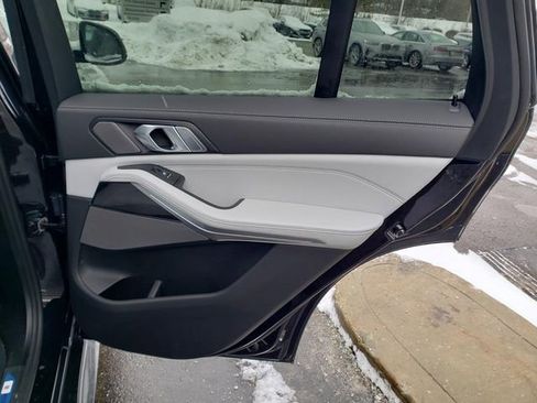 New 2026 BMW X5 xDrive40i w/ M Sport Package image 16