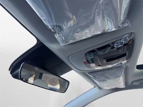 New 2025 Kia Sorento S w/ Panoramic Sunroof Package image 16