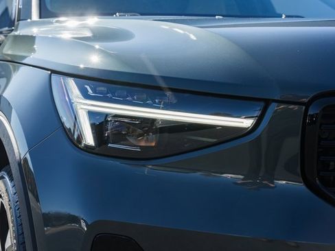 New 2026 Volvo XC40 B5 Ultra w/ Protection Package Premier image 13