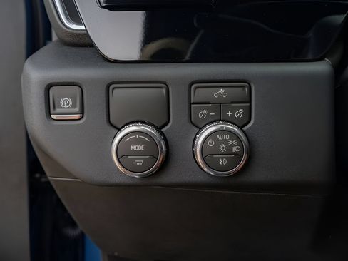 New 2026 GMC Sierra 1500 Elevation RWD image 18