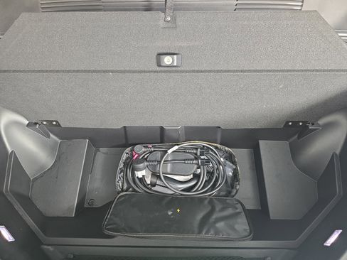 Used 2023 Rivian R1S Adventure image 14