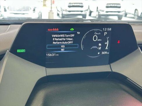 Certified 2025 Toyota Prius LE FWD image 17