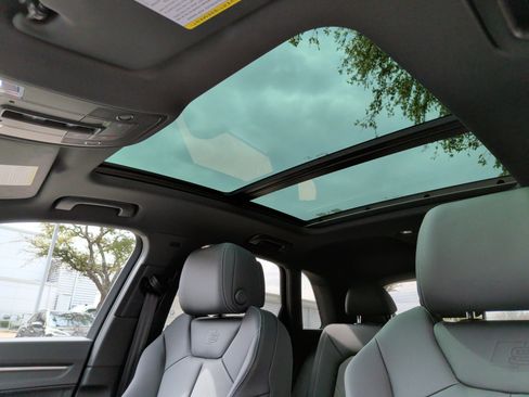 Certified 2025 Audi Q3 2.0T Premium w/ Convenience Package image 27