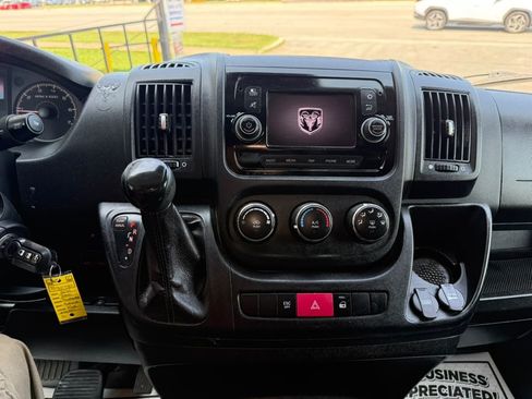 Used 2021 RAM ProMaster 3500 FWD image 11