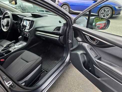 Certified 2022 Subaru Impreza 2.0i Premium AWD/4WD image 11