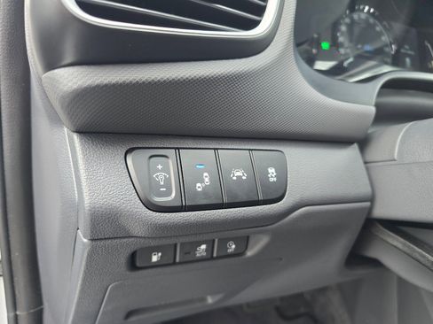 Used 2019 Hyundai Ioniq Limited image 27