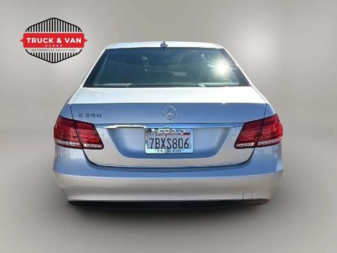 Used 2014 Mercedes-Benz E 350 Sedan image 4