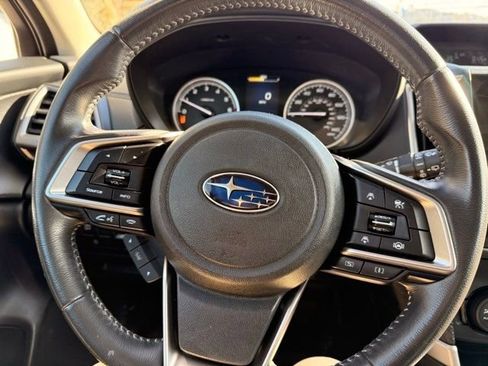 Used 2023 Subaru Forester Premium image 28