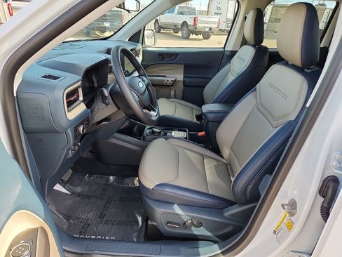 New 2026 Ford Maverick Lariat w/ 4K Tow Package image 11