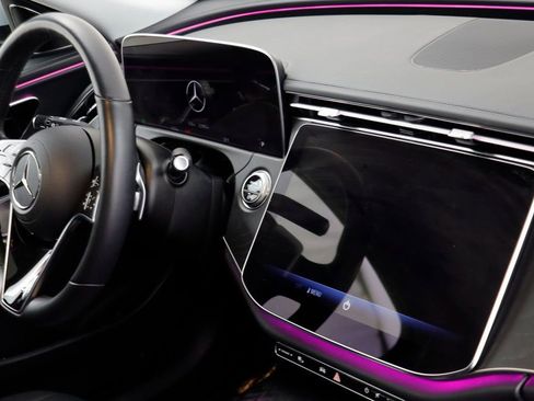 Used 2025 Mercedes-Benz E 450 4MATIC All-Terrain Wagon image 20