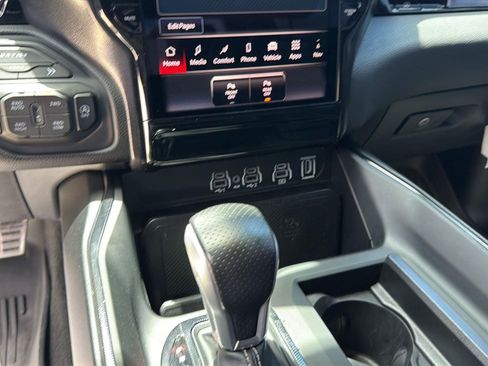 Used 2025 RAM 1500 Rebel w/ G/T Package AWD/4WD image 15