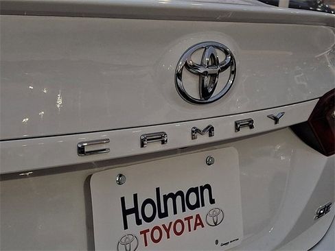 Certified 2024 Toyota Camry SE image 33