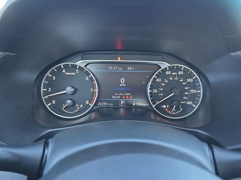 Used 2025 Nissan Altima 2.5 SV image 16