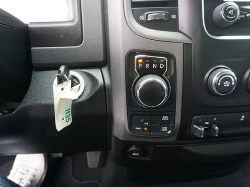 Used 2019 RAM 1500 Express w/ Express Value Package AWD/4WD image 12