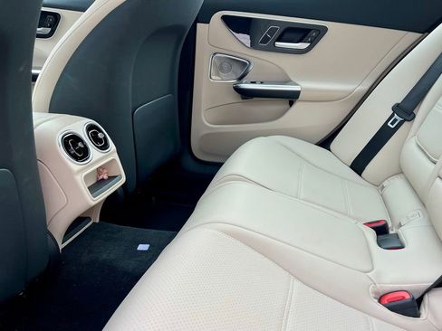 Certified 2023 Mercedes-Benz C 300 4MATIC Sedan image 11