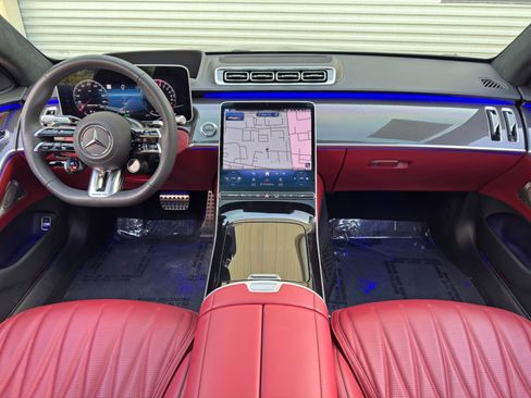 Used 2025 Mercedes-Benz S 63 AMG S image 13