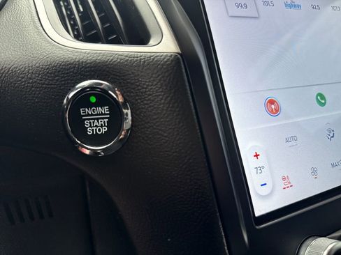 Used 2023 Ford Edge ST-Line AWD/4WD image 32