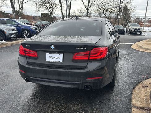 Used 2018 BMW 530i xDrive image 8