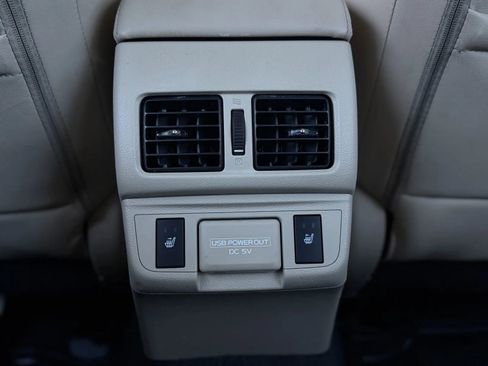 Used 2018 Subaru Outback 3.6R Limited image 39