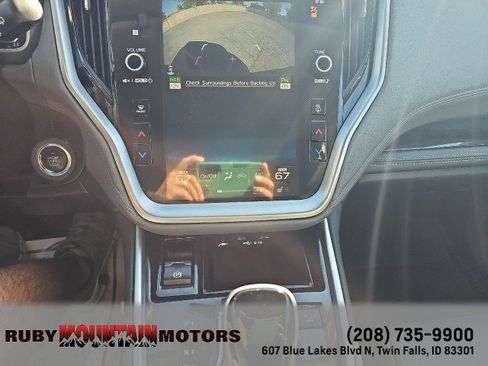 Used 2020 Subaru Outback Onyx Edition XT AWD/4WD image 22
