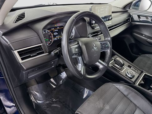 Used 2022 Mitsubishi Outlander SEL Black Edition image 23