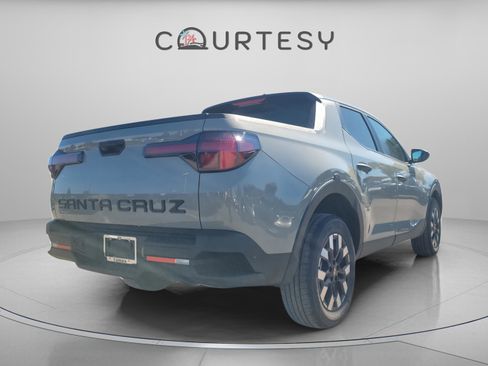 New 2026 Hyundai Santa Cruz SE image 3