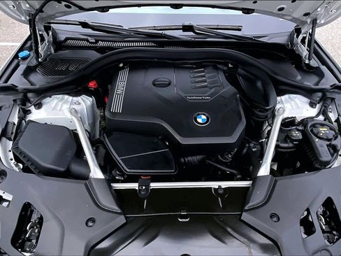 Used 2023 BMW 530i xDrive w/ Premium Package image 29