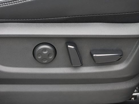 Certified 2026 INFINITI QX80 Luxe w/ Cargo Package AWD/4WD image 25