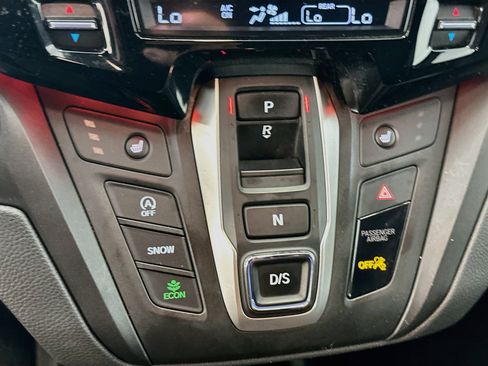 Used 2025 Honda Odyssey Sport-L image 25