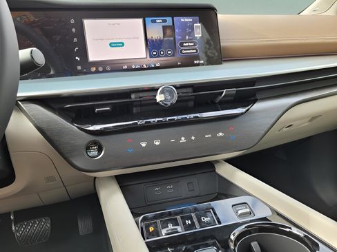 New 2026 Nissan Murano Platinum w/ Cargo Package image 14