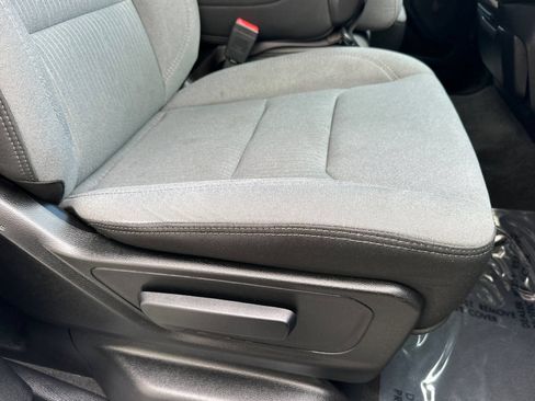 Used 2021 RAM 1500 Big Horn RWD image 22