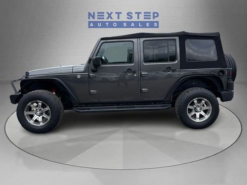 Used 2018 Jeep Wrangler Unlimited Sport S AWD/4WD image 4