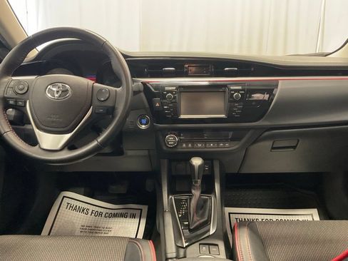 Used 2016 Toyota Corolla S Special Edition FWD image 33