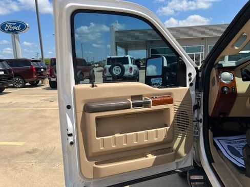 Used 2015 Ford F350 King Ranch AWD/4WD image 11